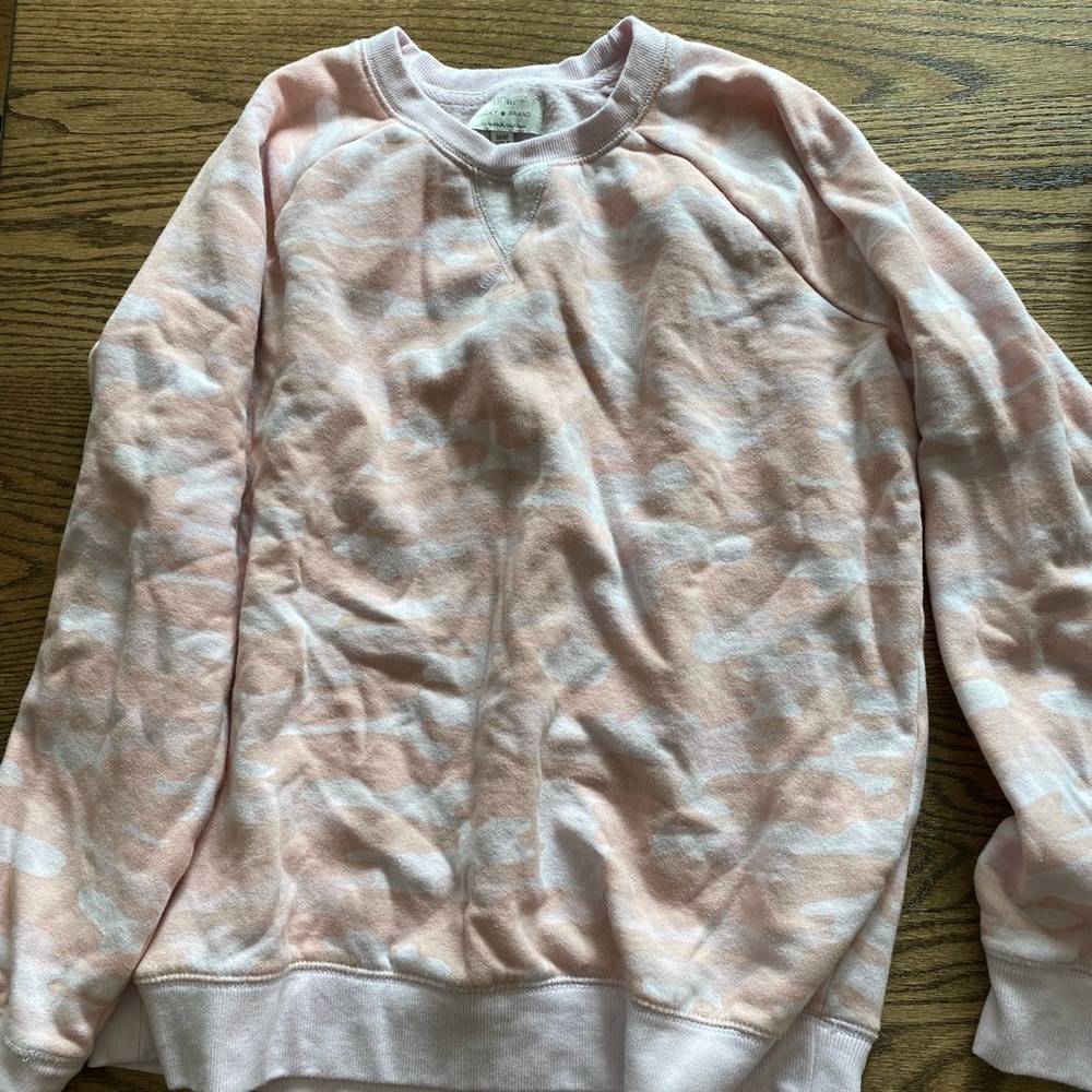 Pink camo sweatshirt lucky brand